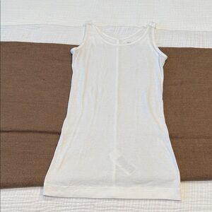 Vince Ribbed Tank Top in White - Size S